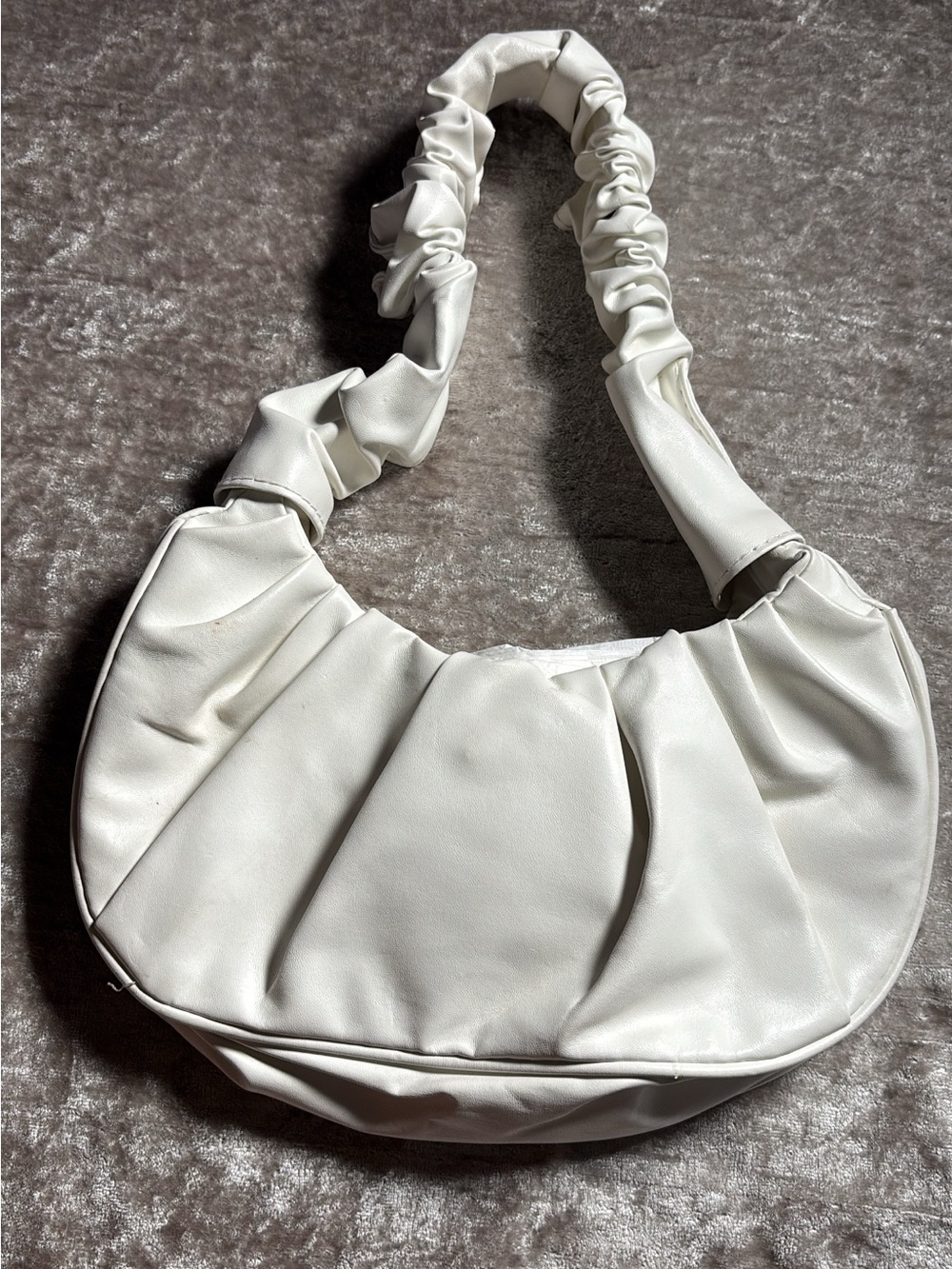 White Ruched Shoulder Bag - Stylish Everyday Hobo